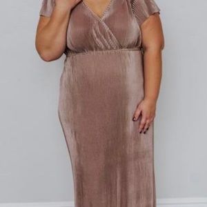 Baltic Born Dress Size 3X Autumn Orchid Color